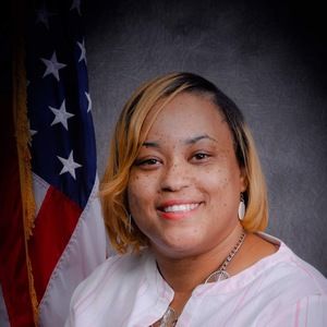 Meet your Posher, Candice